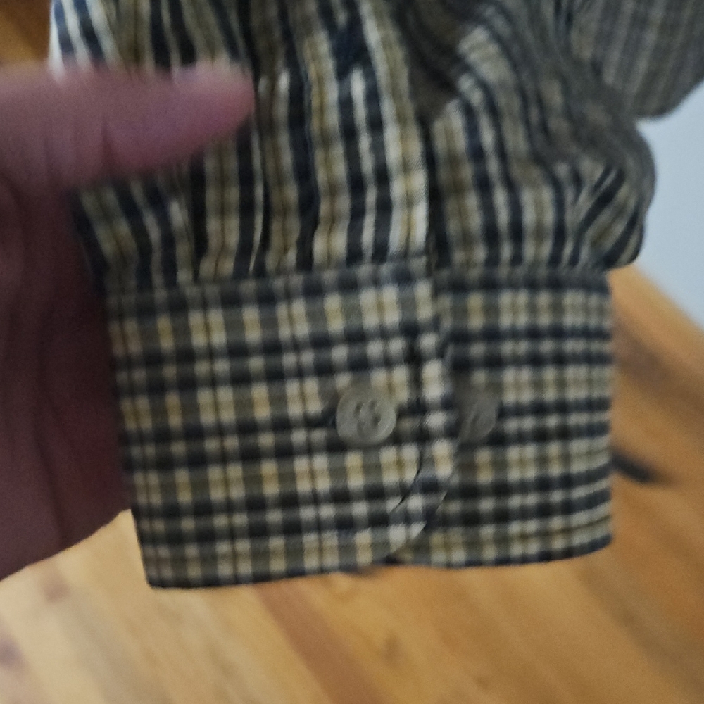 3/$35 Van Heusen Men's Plaid Shirt - Black and Cream - Picture 4 of 11